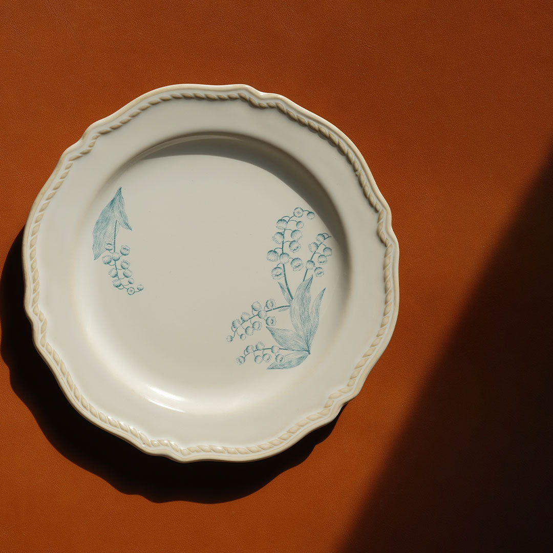 Round Plate 20cm【Lily Of The Valley】