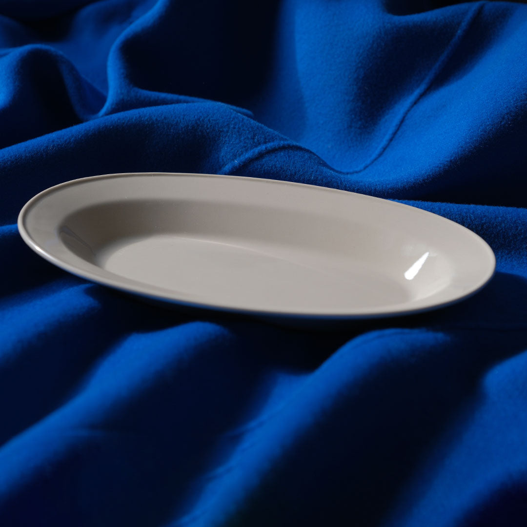 Moonlit Oval Plate 27.5cm