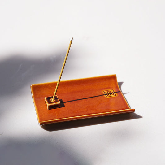 YUKARI - Brown Ceramic Plate with Incense Stand
